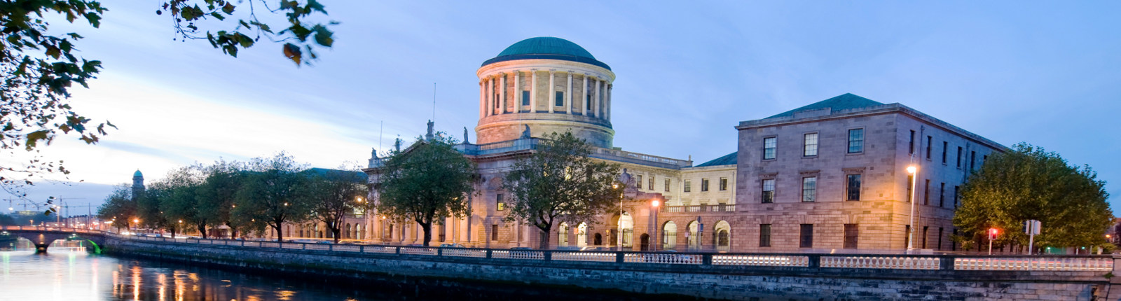 The Four Courts in Dublin at Night. Four Courts Dublin